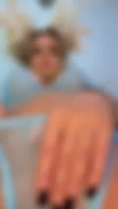 Corriéndome encima de ti.