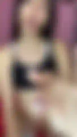 Royal groans, and a milky pussy you can see until