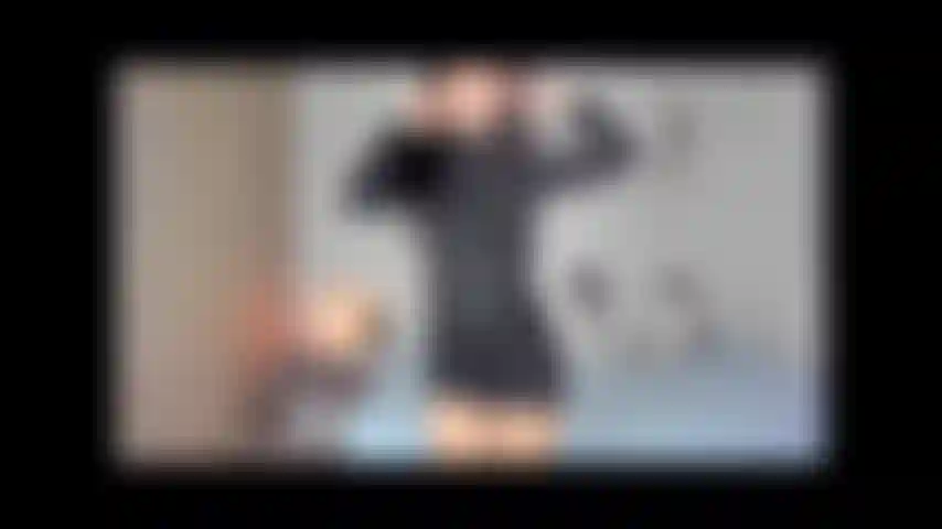 Me follo y cabalgo tu polla y abro mi coñito para tu semen.