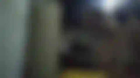 Medias masturbándome completamente desnuda y chupando muñones.