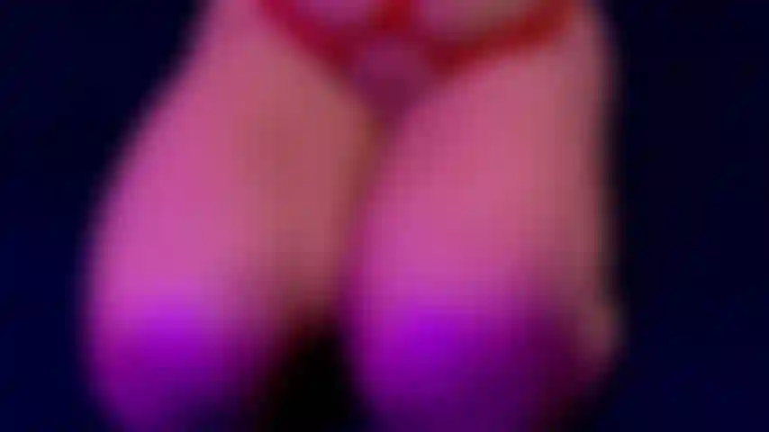 Te gustaria amarrarme?