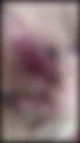 Quieres ver mi jugoso coño.