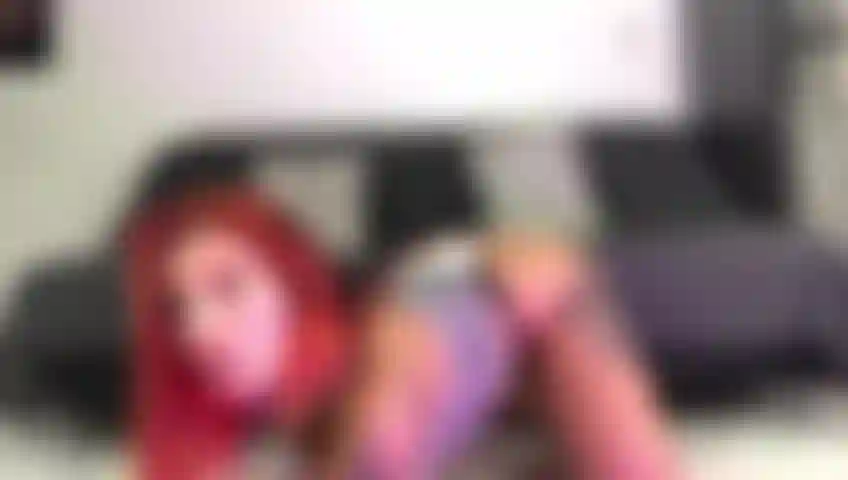 Quiero mostrarte mi coñito y como te lo froto.