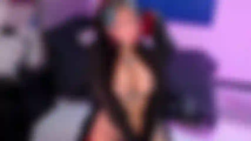 Fóllame como quieras, soy tuya como quieras follarme.