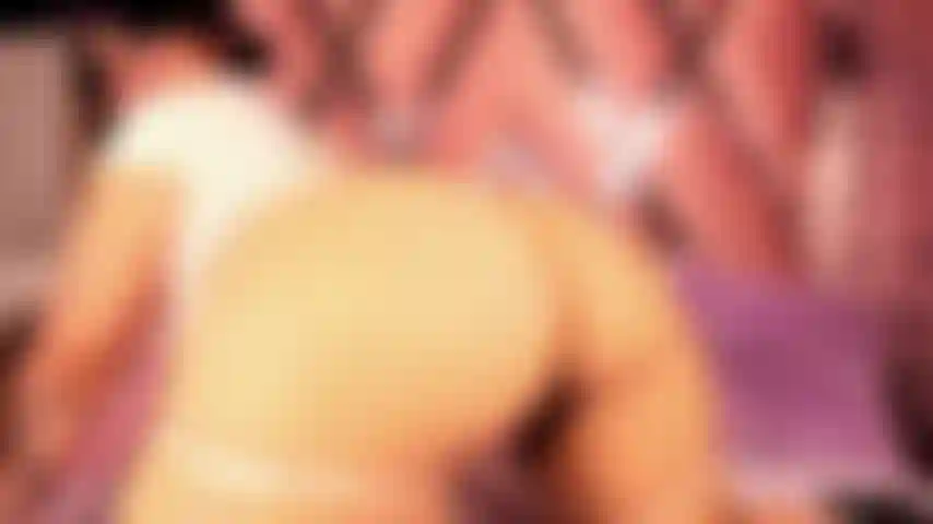 Quiero que me azoten el culo bebe.