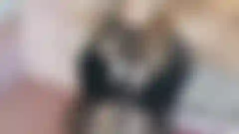 Empújalo hacia atrás en mi semen.