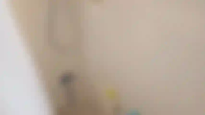 Peeping tom ducha masturbacion.
