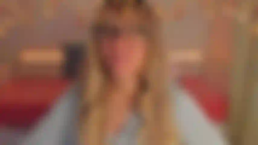 Gold show - un espectáculo sensual donde mi domi vibra entre mis piernas ¡gracias a los tippers!