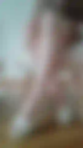 leg tease