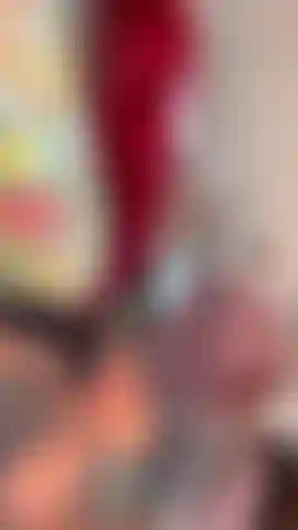 Pies y coño (cara de ahegao).