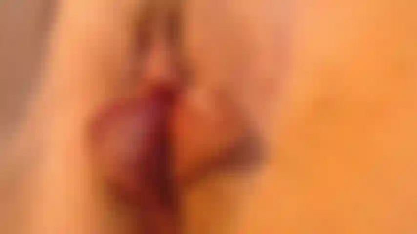 Mi coño como una mariposa. Zoom.