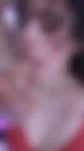 Empuja mi cabeza a tu polla