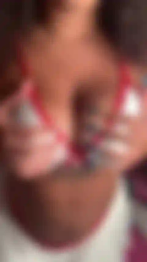 Tu enfermera está preocupada por ti y hará todo lo posible para que te sientas mejor.