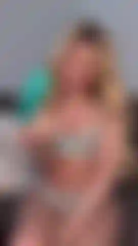 New heated vibrating finger toy  I fucked my ass nice and slow the warming sensation had me moaning like a slut hehe then I switched to my greedy pussy fingering hard until my creamy orgasm hit HARD. You can see the thick cream coating on my fingers hehe enjoy daddy[10mins]