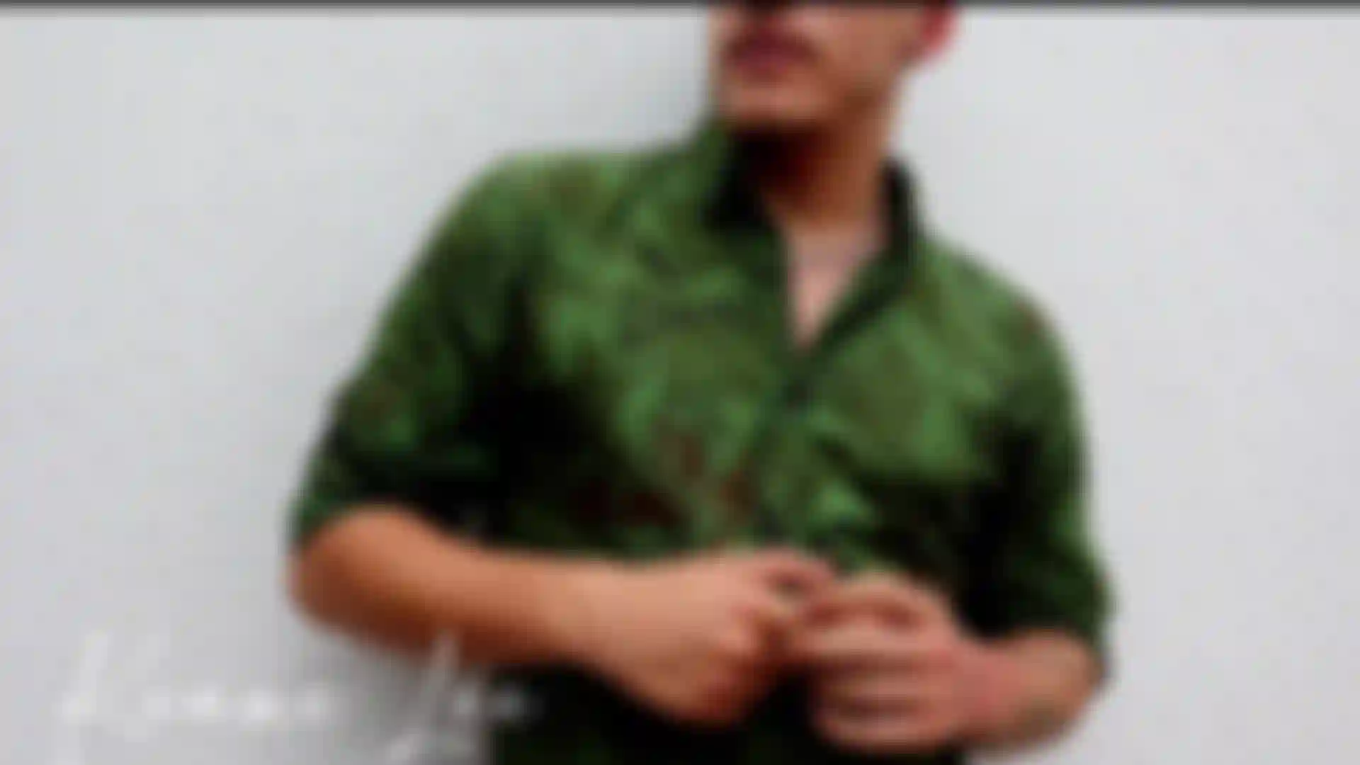 Te gustaría desnudarme.