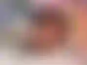 Enfermera cachonda cabalgando un dildo enorme.