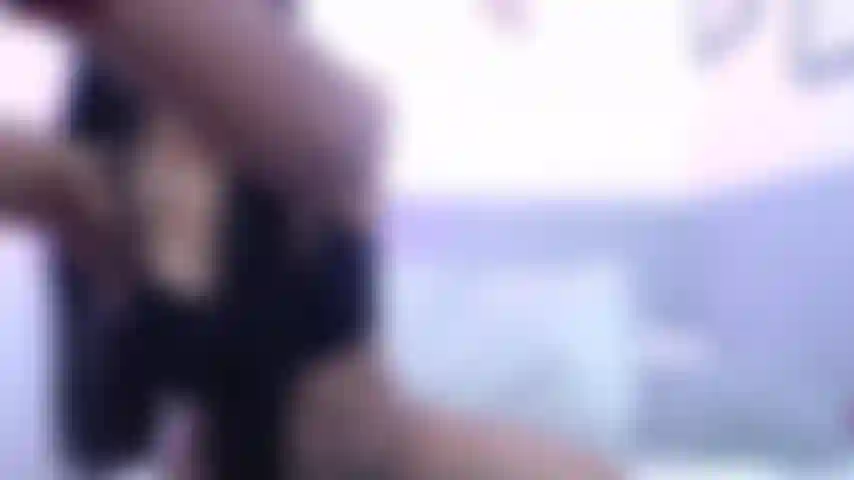 Quiero chuparte la polla como si fuera este dildo.