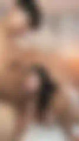 Cachondo con mi amiga del porno, su papá casi nos atrapa.