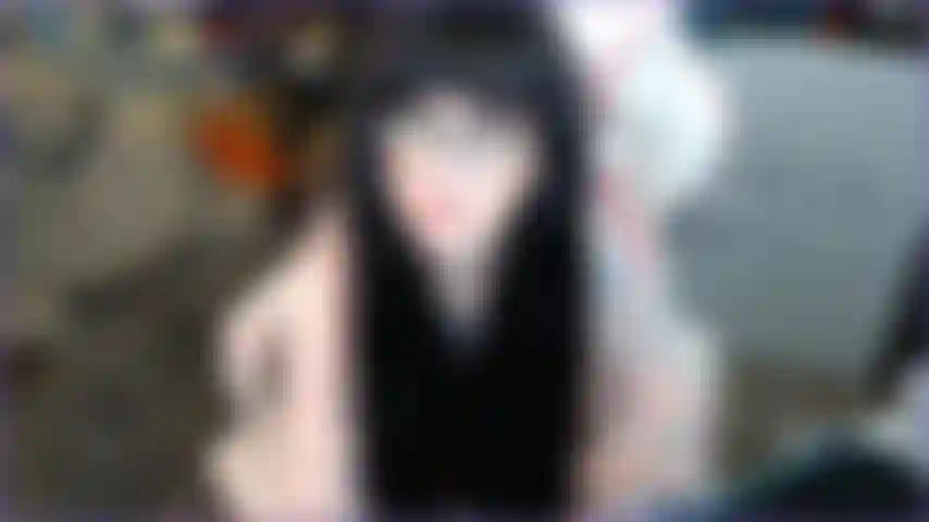 Espía a tu chica gamer local mientras se masturba.