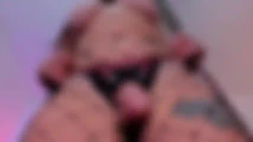 Face fucking y pegging.
