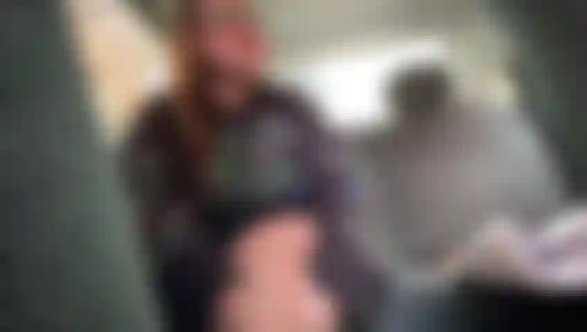 Día muy caluroso afuera de mi auto.