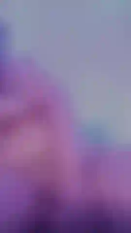 Vaquera cabalgando con mis grandes tetas rebotando.