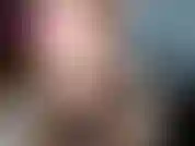 Mírame sacudir mi trasero y provocarte con mis sexys pantalones cortos negros mientras hablo sucio y te animo a que te corras con joi.