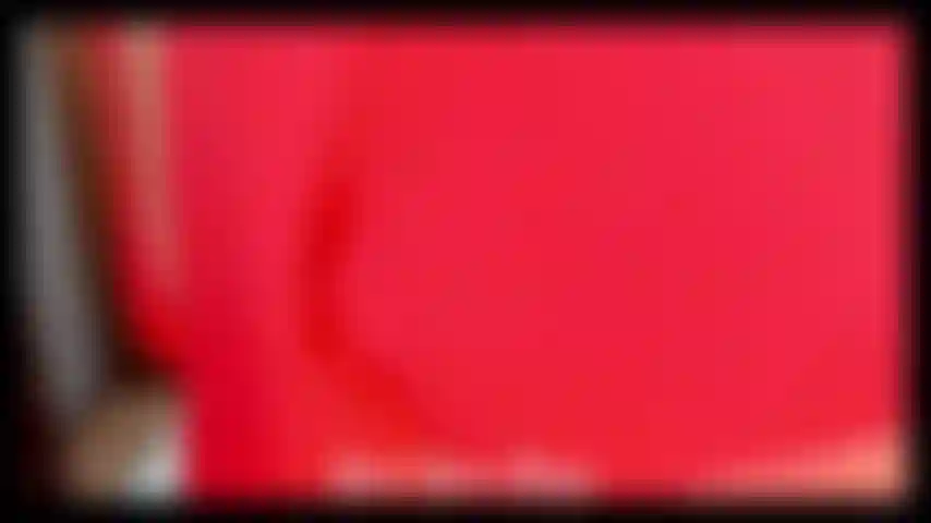 Falda de jean sin bragas bbc consolador chupar, luciendo con minifalda de mezclilla azul sin bragas. Provocándote lentamente con mi gran trasero, mi charla sucia y mi joi.