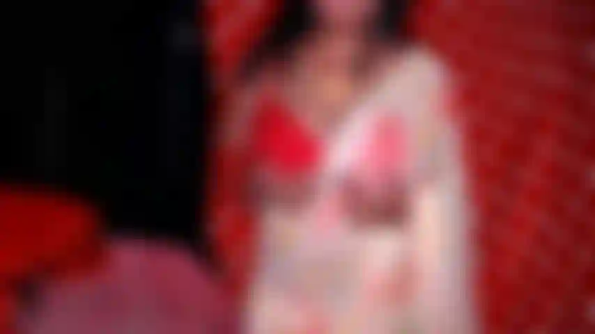 Bra open nipple pinch