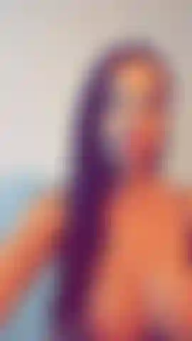 Chupando mi juguete bbc profundo y descuidado.