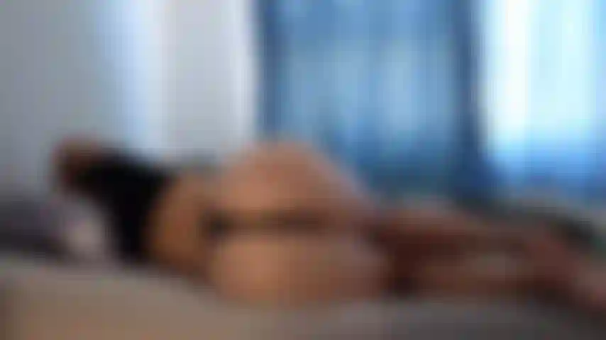 Milf estiramientos matinales.