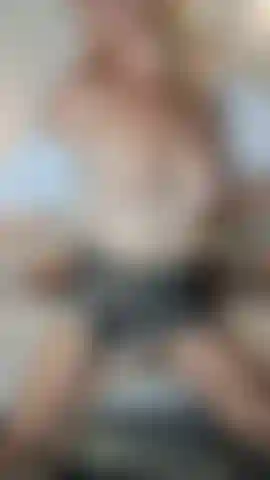 Careese squirt sodomie et orgasmo.