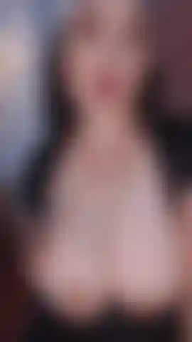 I think of a delicious blowjob 😈