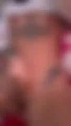 playing w my tight little pussy wishing it was u daddy