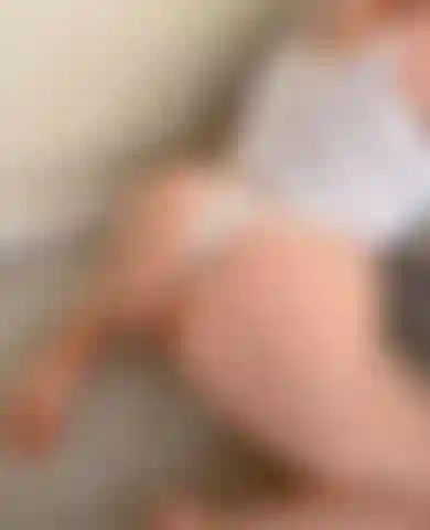 Rebotando este culo gordo para ti.