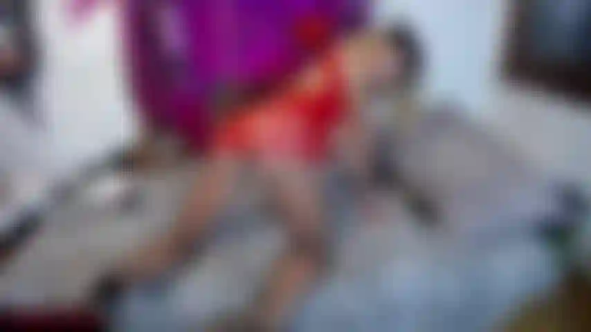 ( Ita) garganta profunda + squirt vestido rojo.