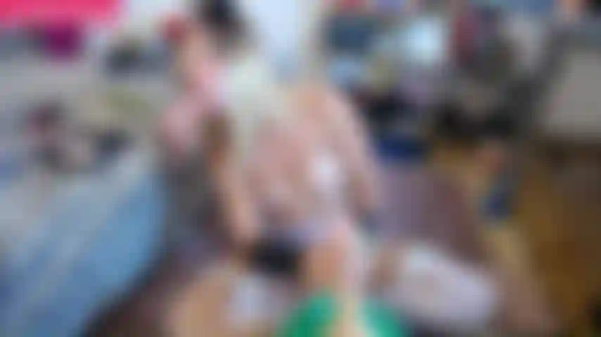 Sloppy bj - digitación squirt - facial.