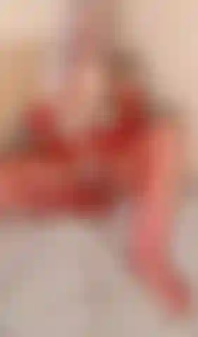 Can I take all 8”dildo in my pussy?
Watch me fuck my tight wet little pussy with an 8” dildo wishing it was your cock😝