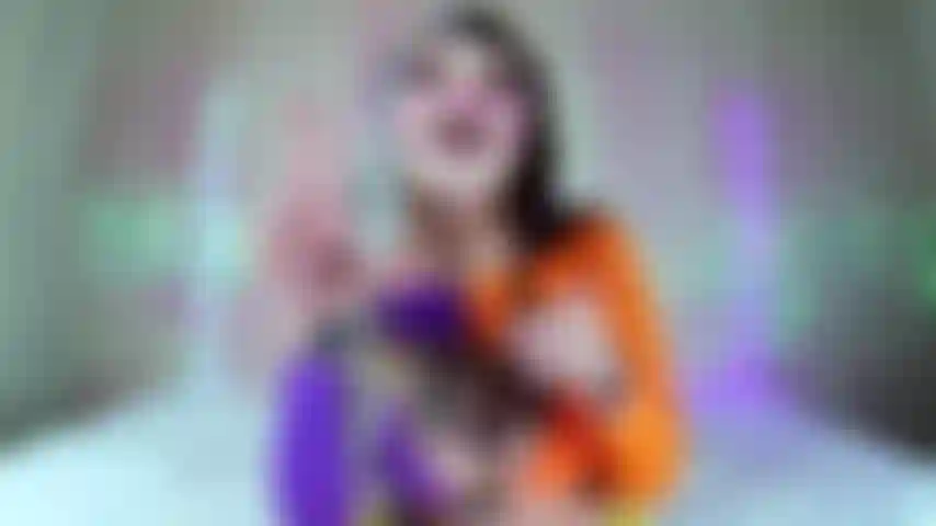 Pene pequeño humillación por parte de un payaso.