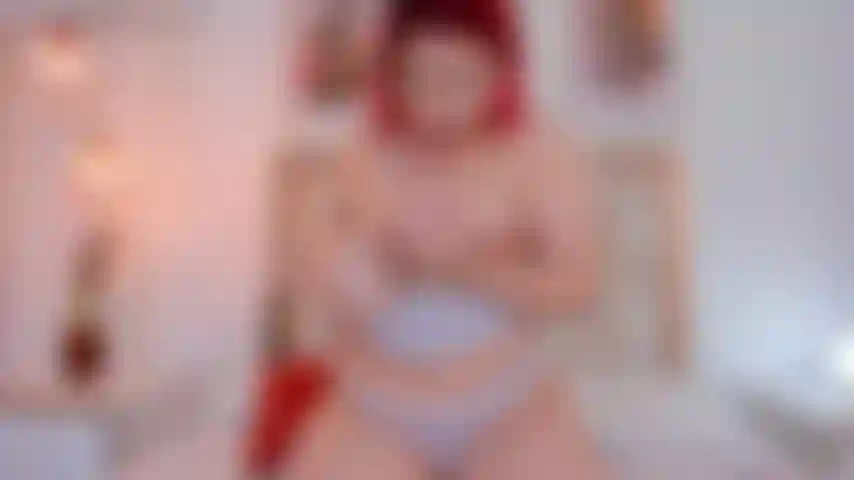 Mucha saliva y mamada.